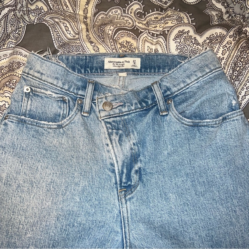 Abercrombie & Fitch Light Blue Women Jeans